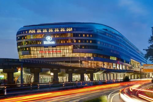 Hilton Garden Inn Frankfurt Airport - Best Spa Hotels in Frankfurt