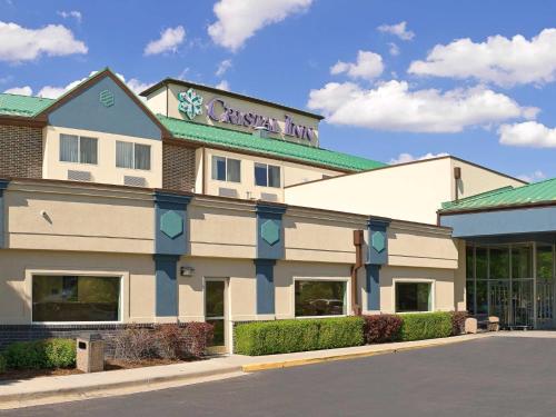 Crystal Inn Hotel & Suites - West Valley City - Best Hotels with Airport Shuttle Service in Utah