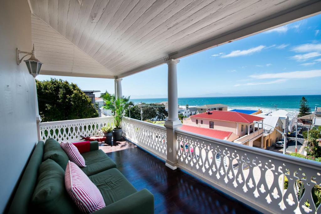 The Inn at Castle Hill - Best Hotels in Cape Town