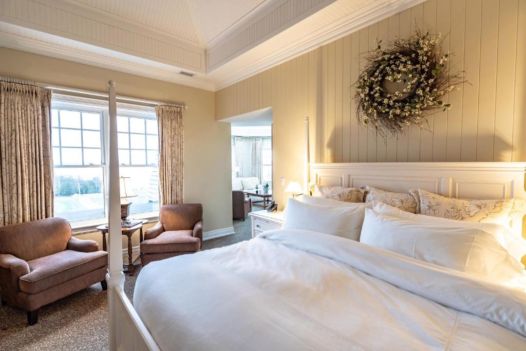 The Inn at Cobble Beach - Best Hotels in Ontario