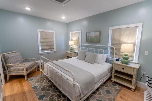 The Outlook Inn - Best Hotels in Newport, RI