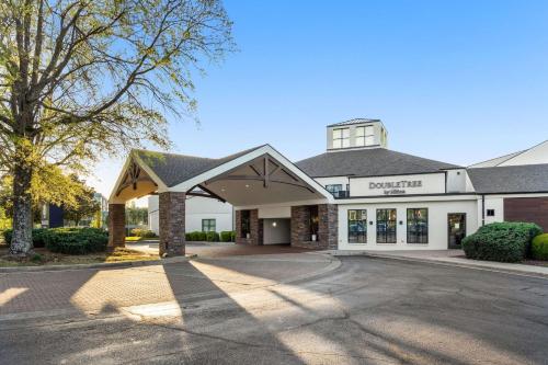 DoubleTree by Hilton Huntsville-South