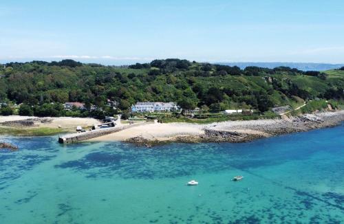 The White House Hotel - Best Hotels in Channel Islands