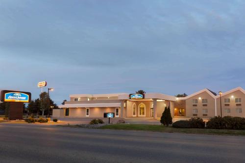 Howard Johnson by Wyndham Billings - Best Fitness Hotels in Billings, MT