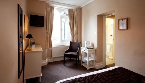 The Hideaway At Windermere (Adults only)