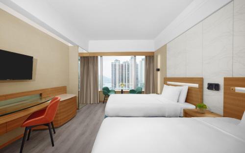 Nina Hotel Tsuen Wan West - Best Pool Hotels in Hong Kong