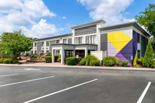 Spark By Hilton Hummelstown Hershey - Best Fitness Hotels in Hershey, PA