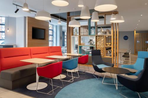 Holiday Inn Express Belfast City by IHG - Best Hotels with Free Breakfast in Northern Ireland
