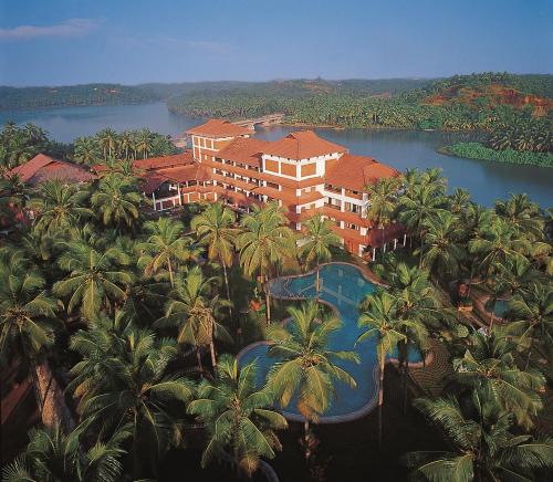 The Raviz Kadavu, Kozhikode - Best Business Hotels in India