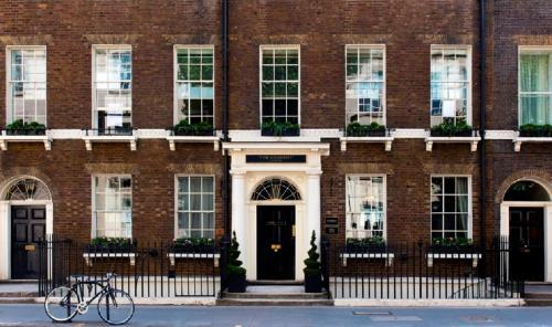 The Academy - Small Luxury Hotels of the World - London Hotels with Suites