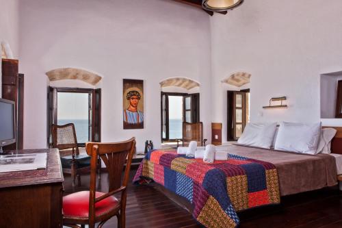 Byzantino Boutique Hotel - Best Hotels in Monemvasia