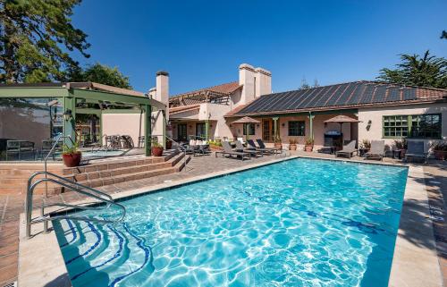 Half Moon Bay Lodge - Best Fitness Hotels in Half Moon Bay, CA