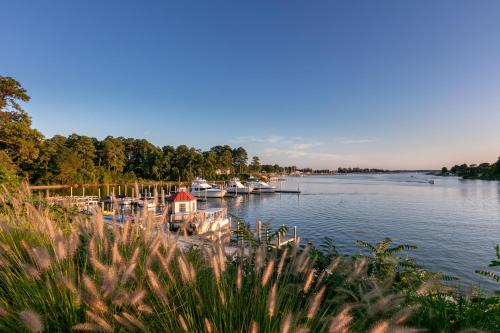 The Tides Inn - Best Hotels in Virginia