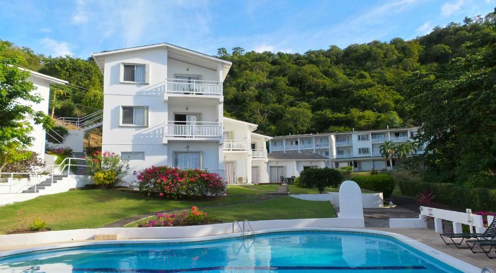 Siesta Hotel - Best Parking Hotels in Grenada