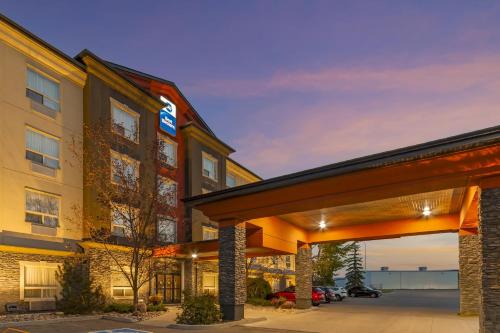 Best Western Bonnyville Inn & Suites - Best Hotels with Free Breakfast in Alberta