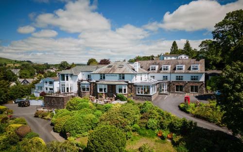 Windermere Hillthwaite Hotel - Best Cumbria Hotels with Pool