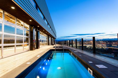 The Source Hotel - Pet Friendly Hotels Denver