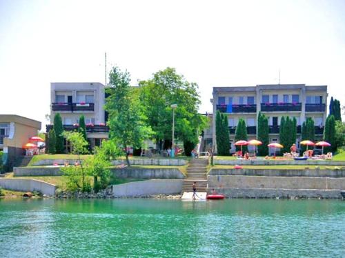 Hotel Fortuna - Best Beach Hotels in Slovakia