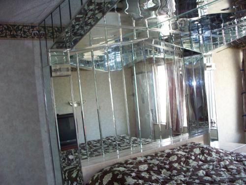 hotels with suites in Allentown
