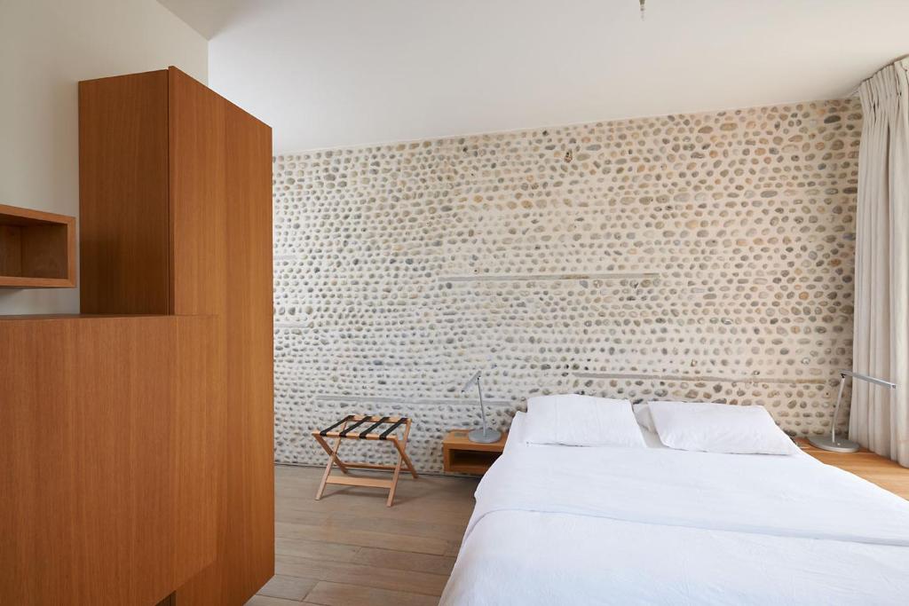 Hidden Bay Hotel - Best Hotels in Picardy