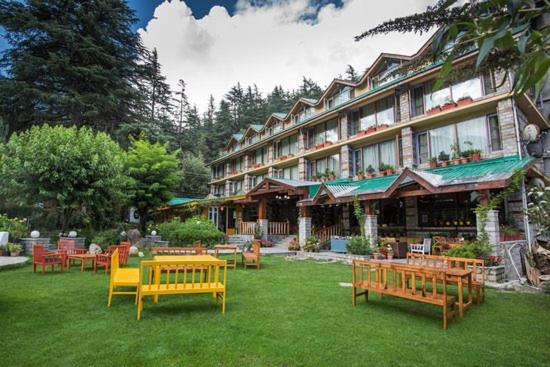 Johnson Lodge & Spa - Best Hotels in Himachal Pradesh