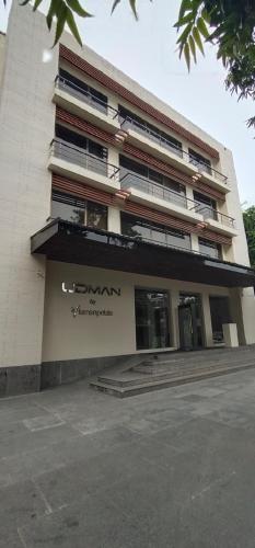 Udman Hotel Panchshila Park