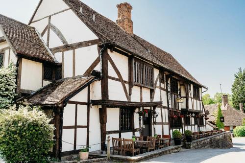 The Crown Inn - Best Hotels in Surrey