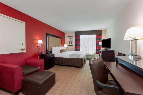 Wingate by Wyndham Macon I-75 - Best Parking Hotels in Macon, GA