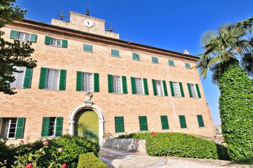 Castello Di Monterado - Best Hotels in Le Marche