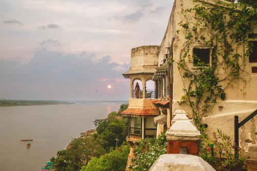 Ahilya Fort - Best Hotels in Madhya Pradesh