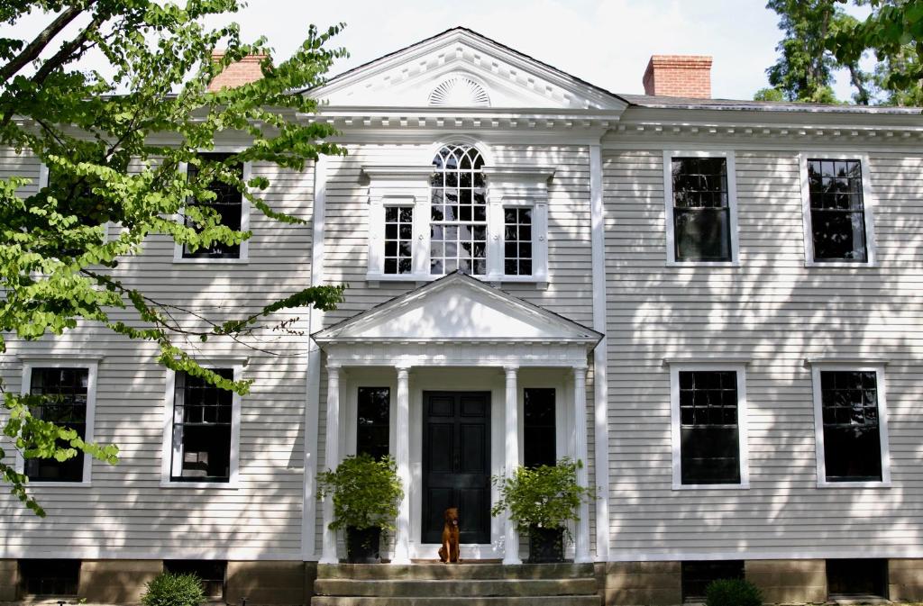 The Inn at Kenmore Hall - Pet Friendly Hotels in Massachusetts