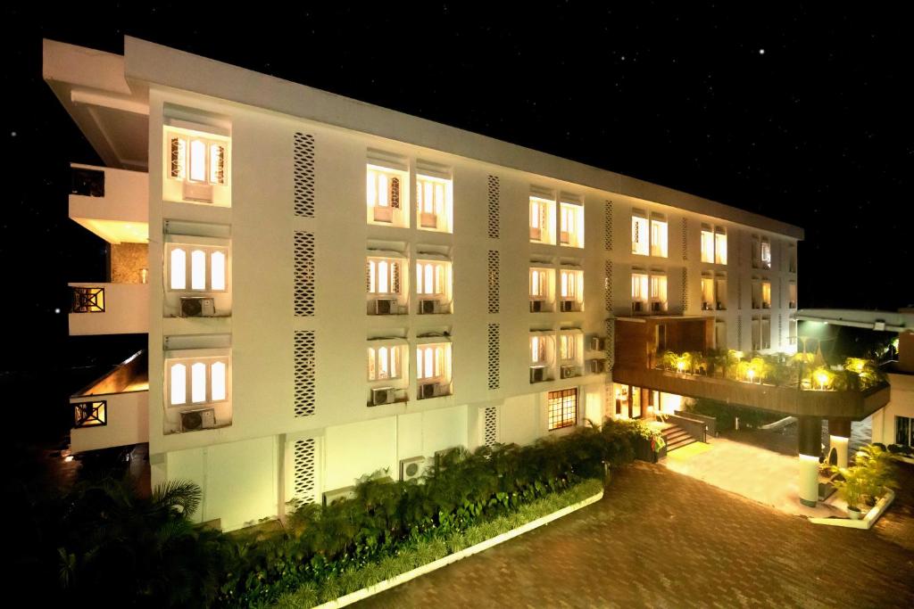 The Cindrella Hotel - Best Hotels in West Bengal