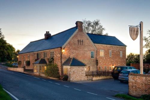 The Three Daggers - Best Hotels in Wiltshire