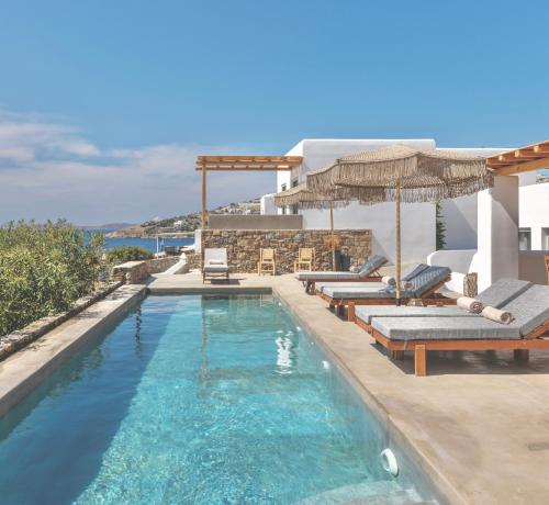 Trinity Mykonos - Villa & Beachfront Boutique Hotel