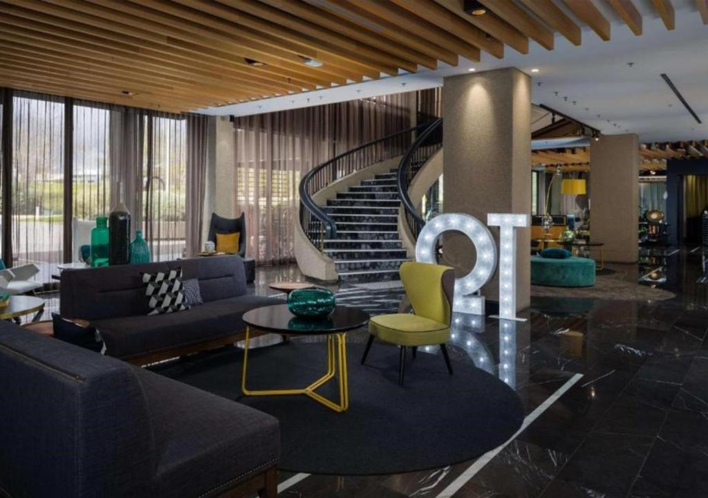 QT Canberra - Best Hotels in Canberra