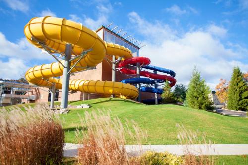 Split Rock Resort - Best Hotels in The Poconos, PA