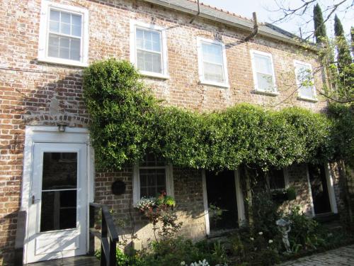 Historic 86 Church Street - Best Boutique Hotels in Charleston, SC
