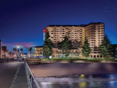 Stamford Grand Adelaide - Best Business Hotels in Adelaide