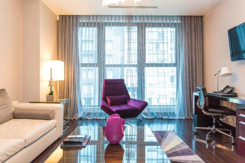 suite hotels in Illinois