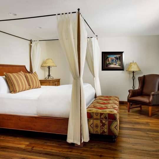 The Hermosa Inn