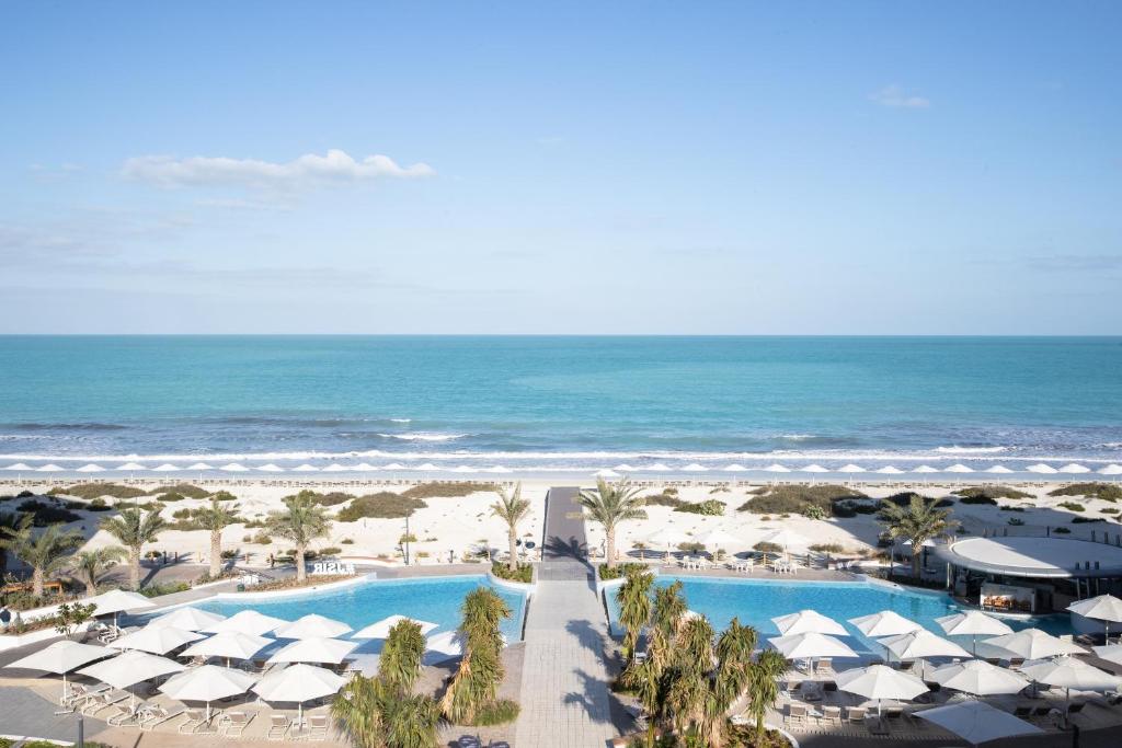 Jumeirah Saadiyat Island Abu Dhabi - Best Hotels in Abu Dhabi