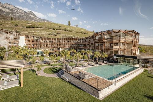 Lake Spa Hotel SEELEITEN - Best Beach Hotels in Venice
