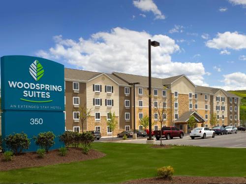 hotels with suites in Scranton
