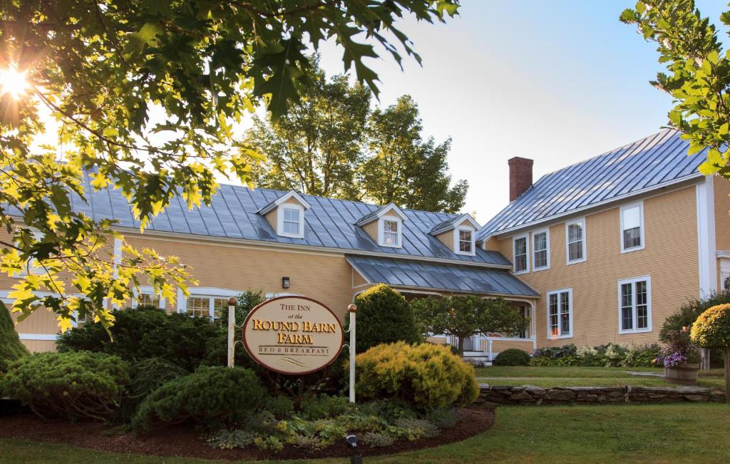 Inn at The Round Barn Farm - Best Hotels in Vermont for Skiing
