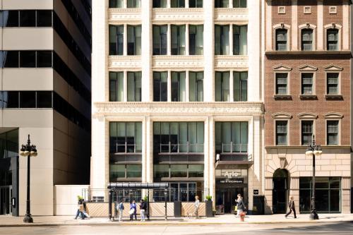 Arlo Chicago - Best Value Hotels in Chicago