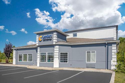 hotels with suites in Harrisburg