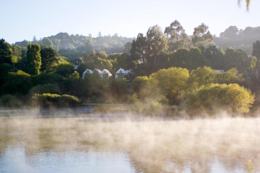 Lake House - Best Hotels in Daylesford