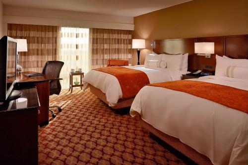 Louisville Marriott East - Best Business Hotels in Kentucky