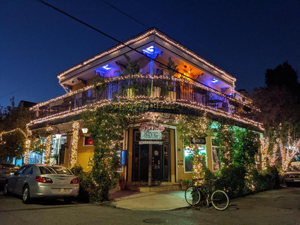 Balcony Guest House - Best Hotels in Marigny