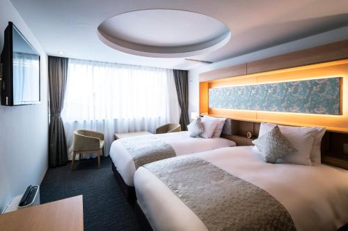 Kyoto Shijo Takakura Hotel Grandereverie - Romantic Hotels in Kyoto